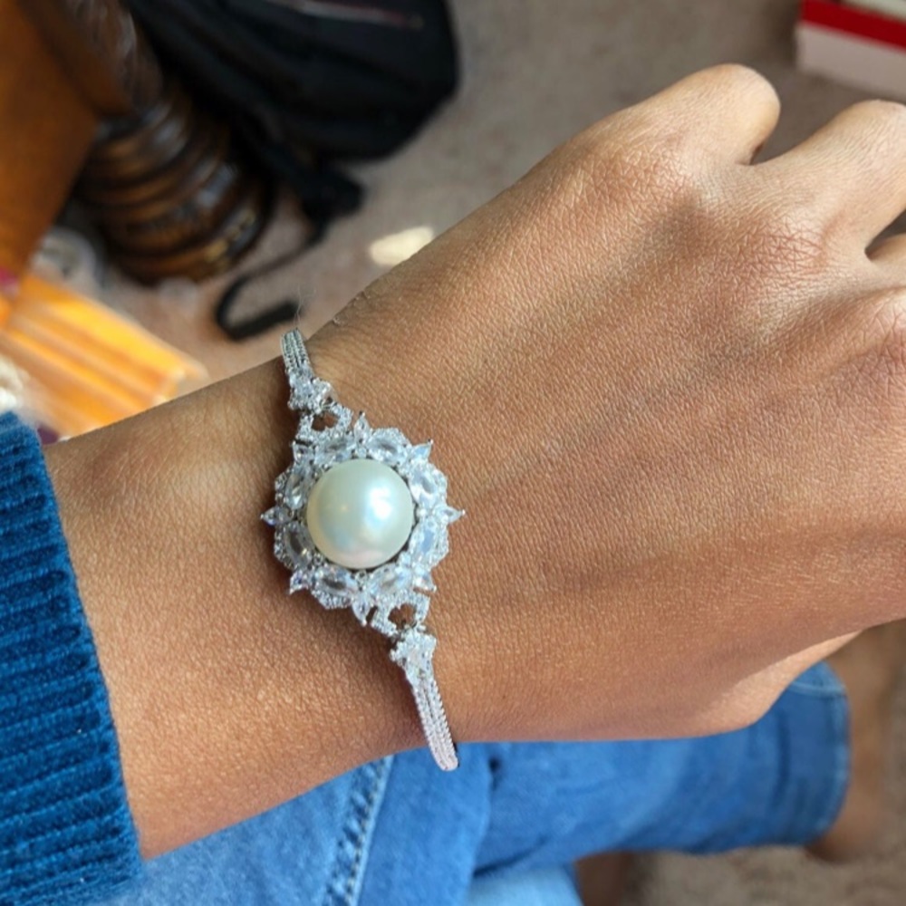 Unique Swarovski Elements Bracelet With Pearl - image 6